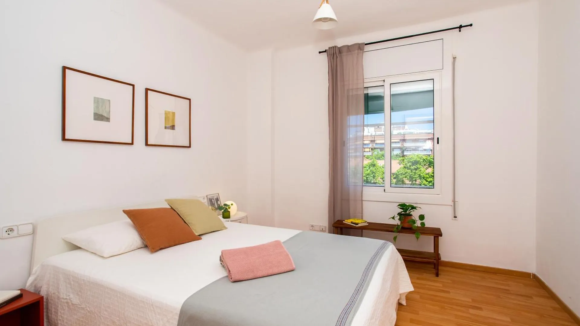 Spacious Apartment Sagrada Familia Barcelona Spain